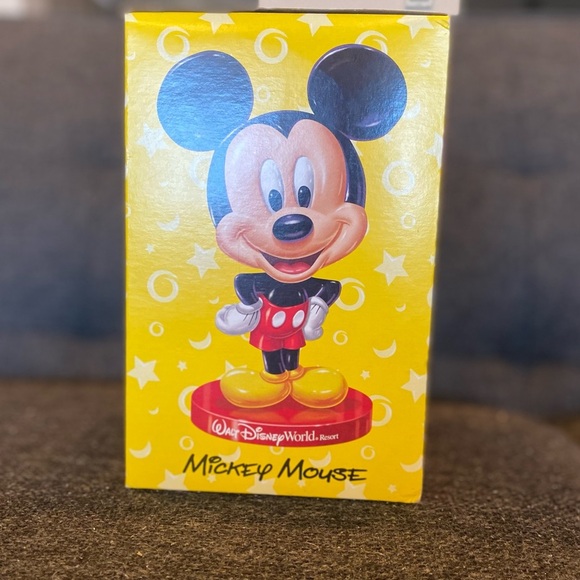 2002 Walt Disney World Resort Mickey Mouse Bobblehead Kellogs 8" Figure … - Picture 2 of 6